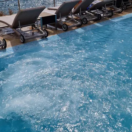 Διαμέρισμα With Pool And