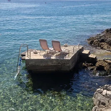 Apartment Bellavista With Pool And Beach *
