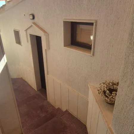 アパート Apartment Bellavista With Pool And Beach *